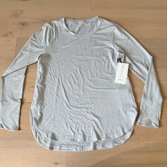 NWT | Athleta Uptempo Top | Norweigian Grey sz LG - Picture 2 of 7